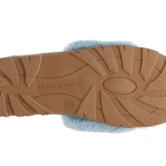 Plush Furry Slide Sandals - Picture 3 of 10